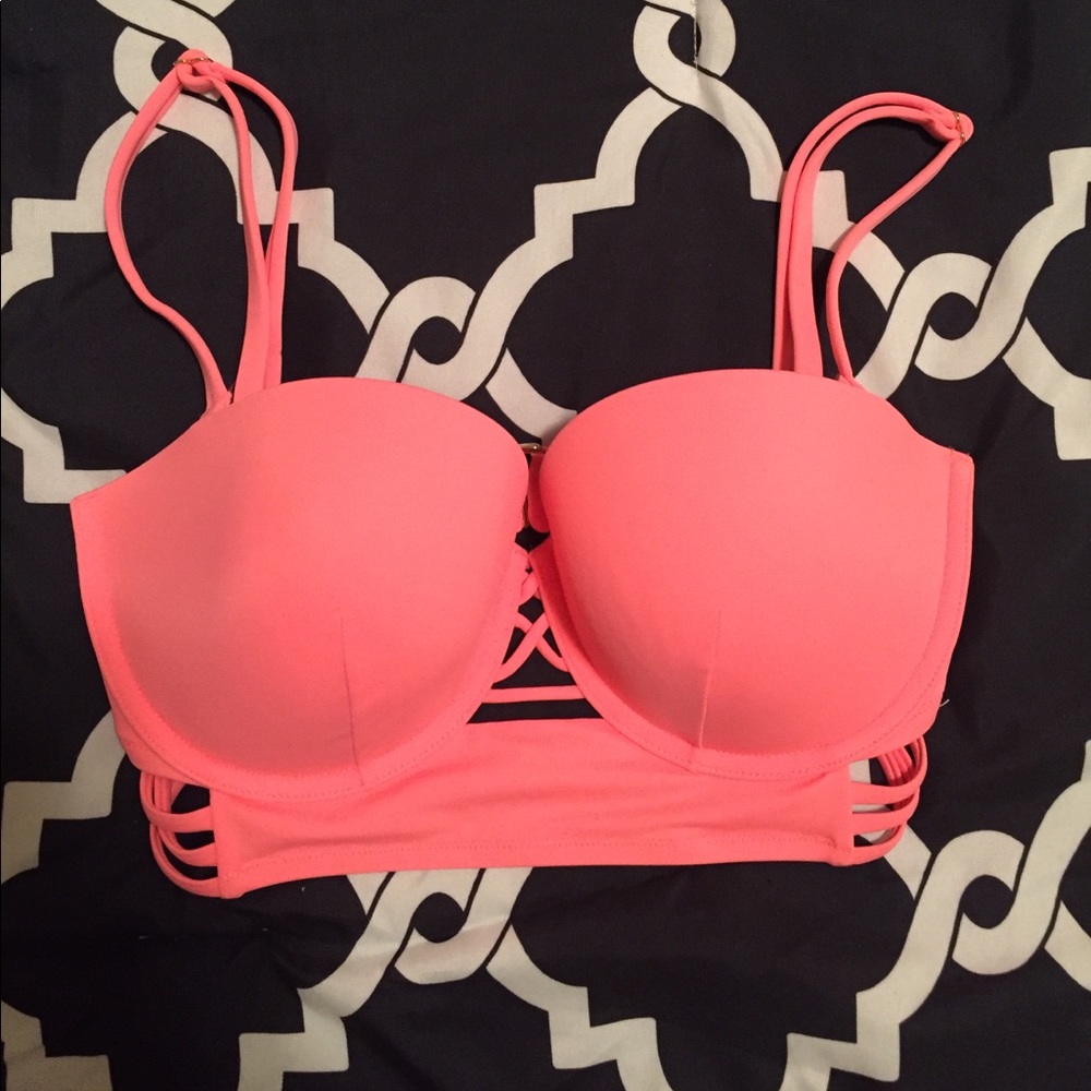 Victoria's Secret 34DD Bikini Top Removable Straps