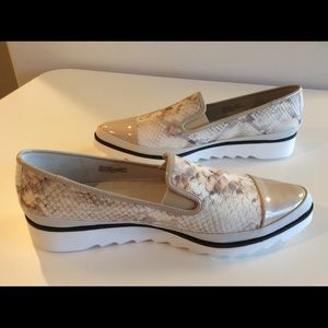 Donald J Pliner-Genuine Leather loafers "Belize"