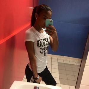 Meet your Posher, Maritza