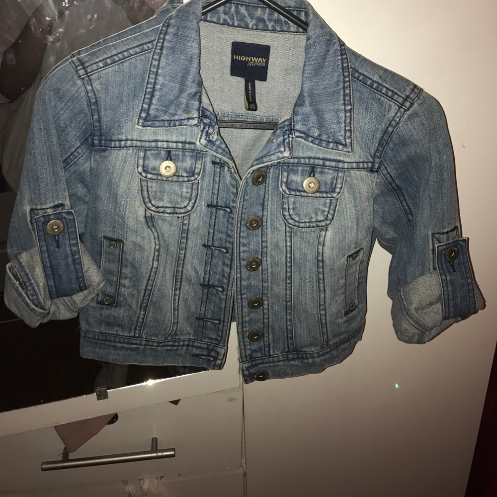 Crop jean jacket fits small too