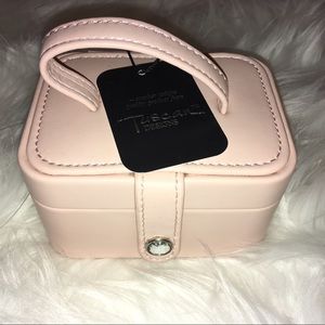 Small Blush Travel Jewelry Case