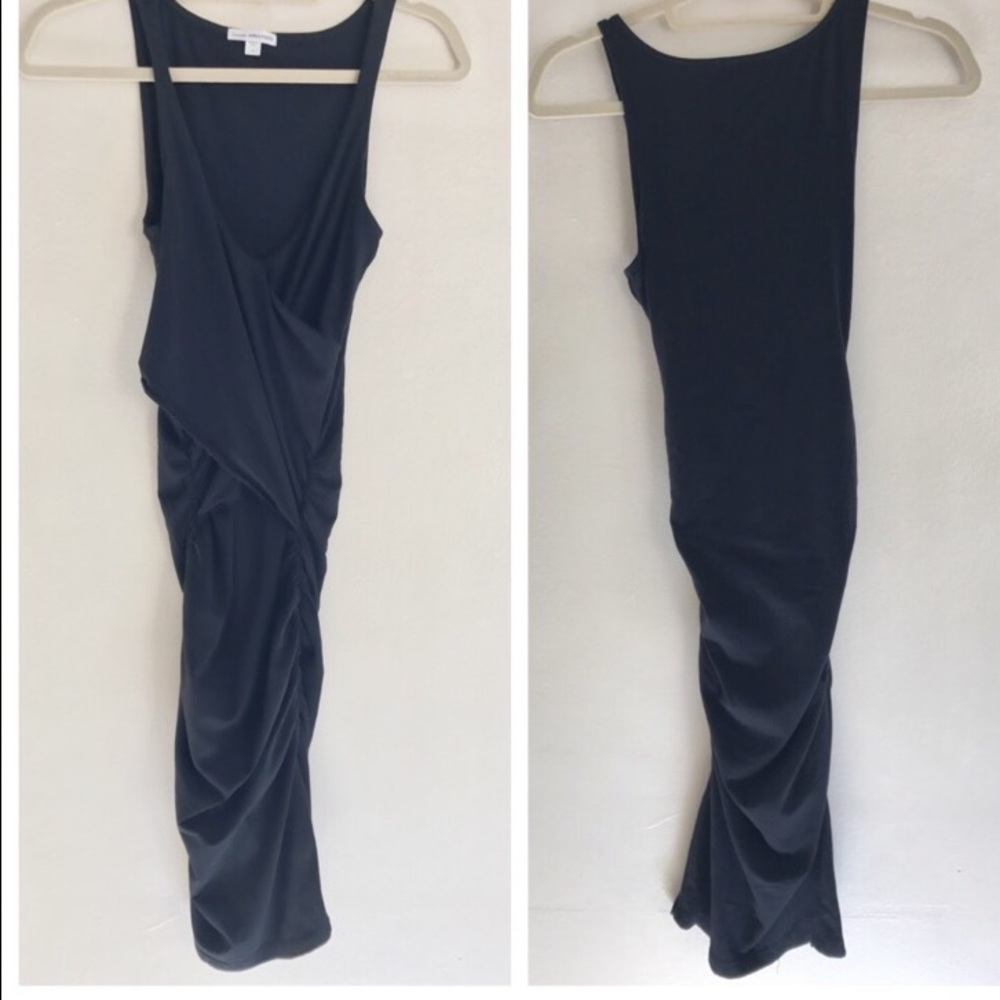 Black James perse dress.