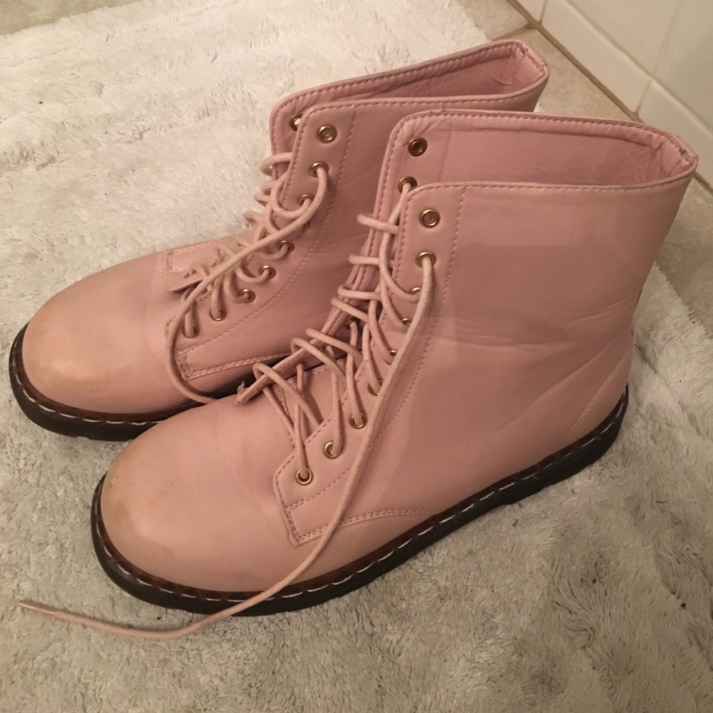 Pink lace up boots (slightly worn)