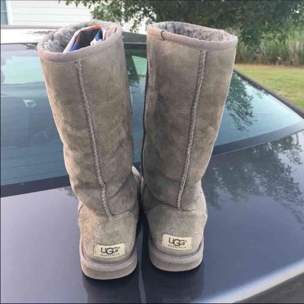 used ugg gray boots