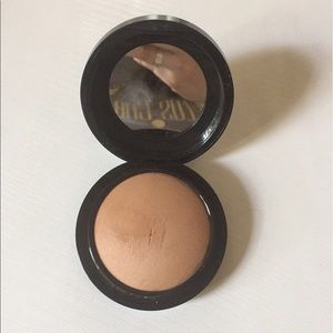 Authentic MAC Cosmetic Powder Dark Golden