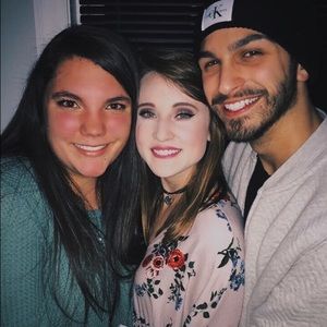 Meet your Posher, Whitney