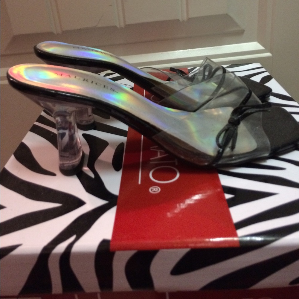 Heels - Picture 2 of 2