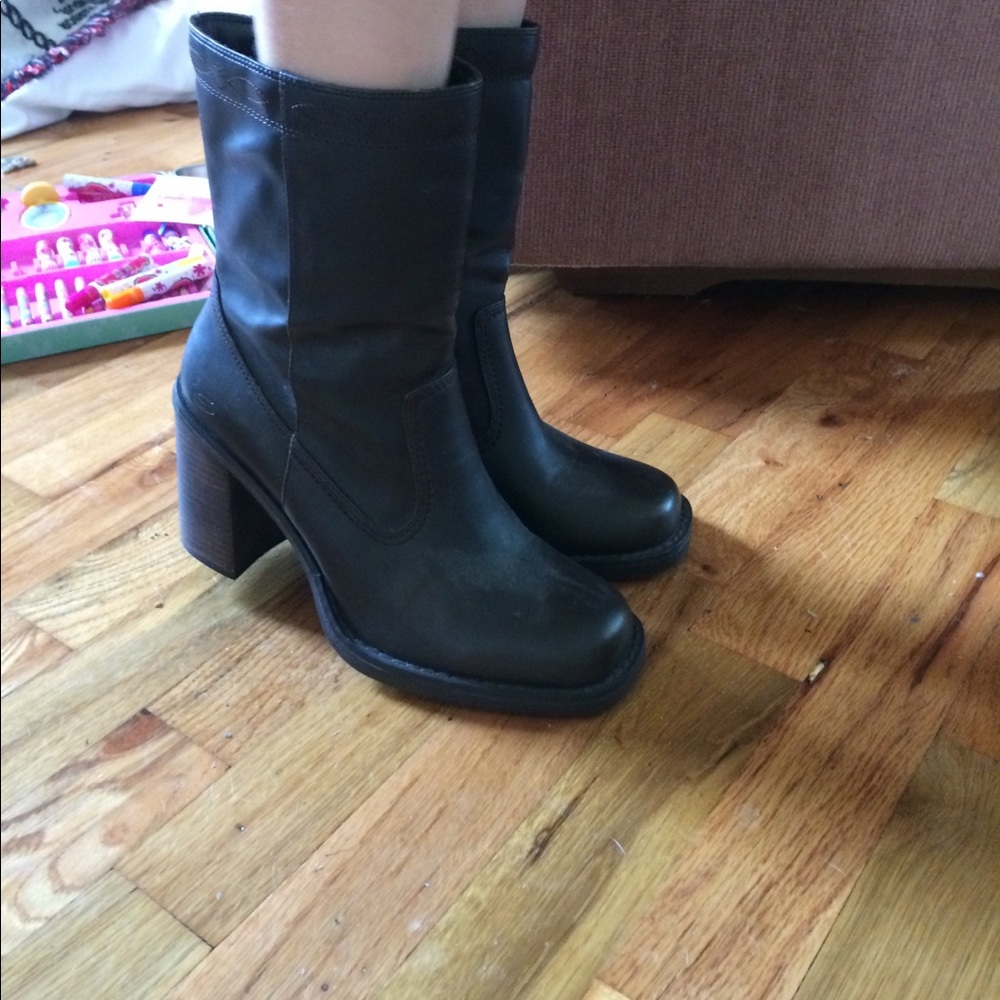 Boots - Picture 2 of 2