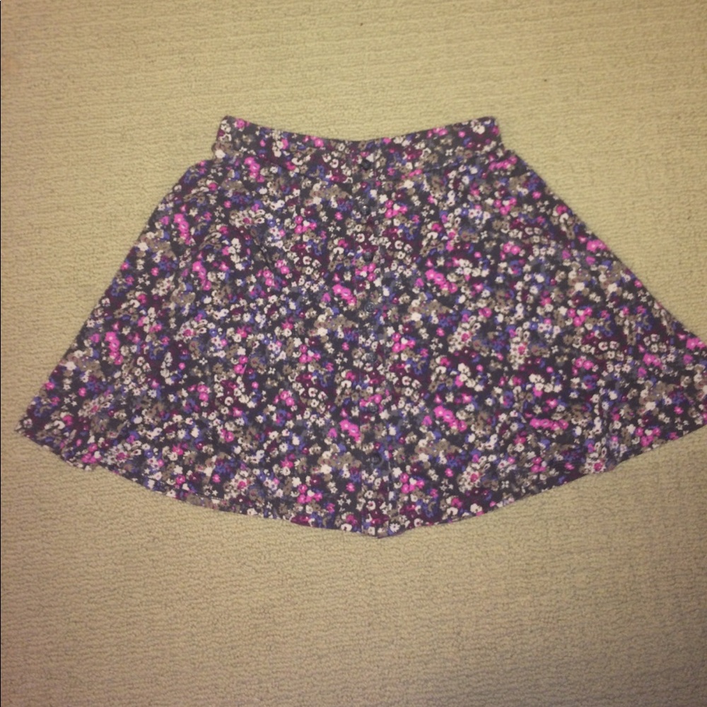 NWT floral print skirt