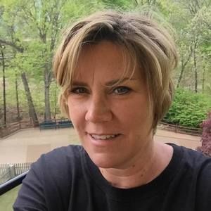 Meet your Posher, Lori