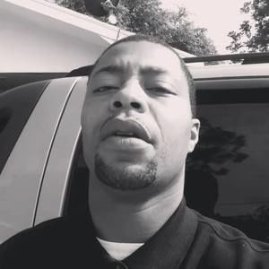 Meet your Posher, Lonnie