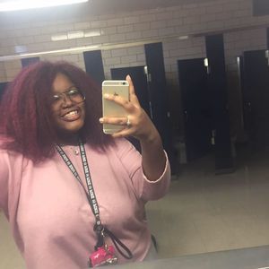 Meet your Posher, Ebony