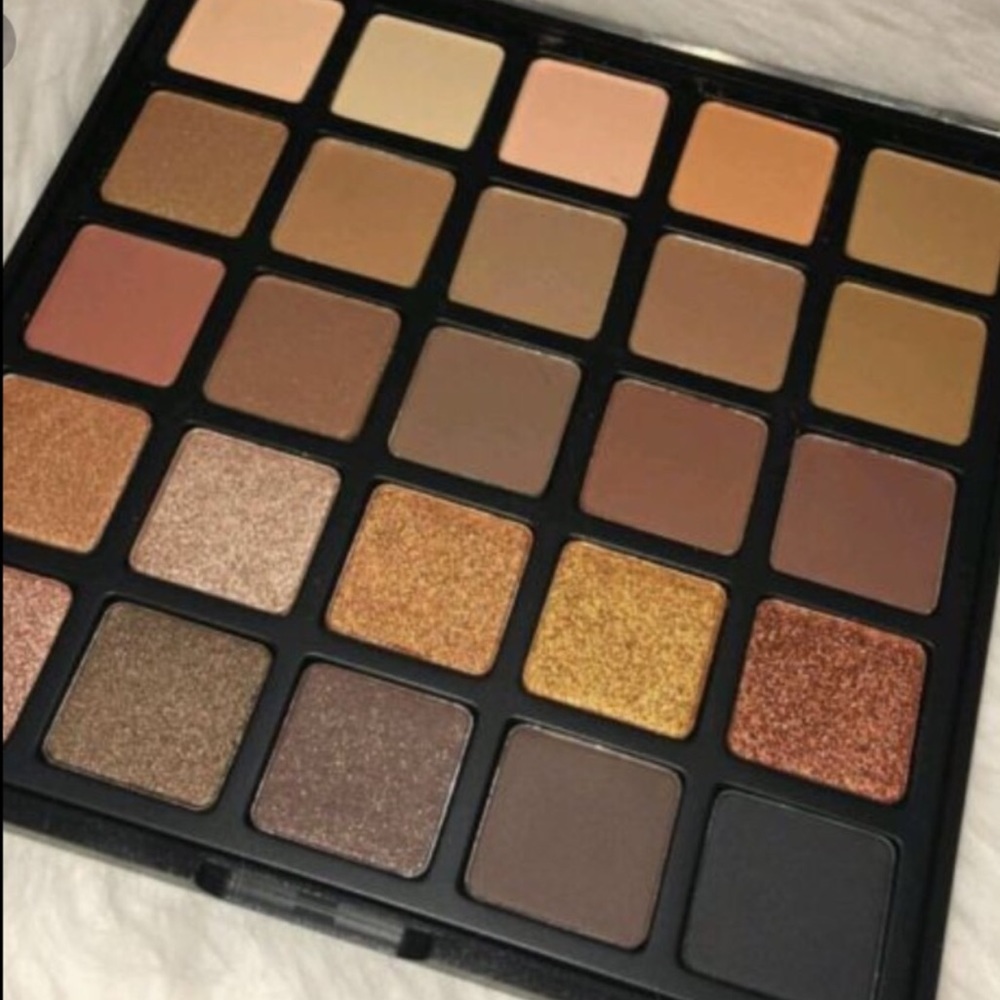 Morphe 25a copper spice palette
