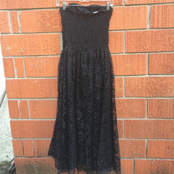 Mellow Mail Vintage Mellow mail lace strapless black dress from Jamie