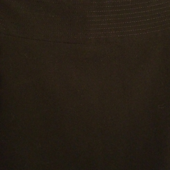 Skrit - Picture 2 of 4