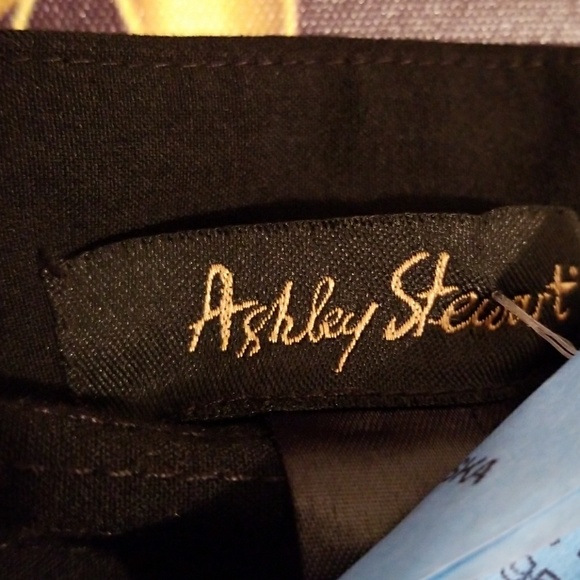 Skrit - Picture 4 of 4