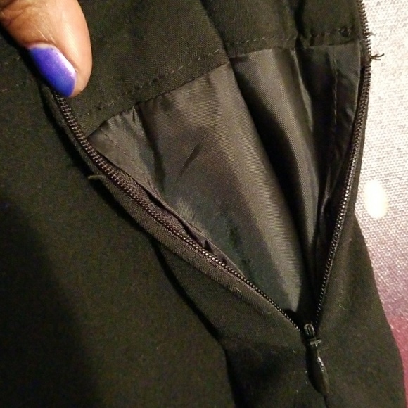 Skrit - Picture 3 of 4