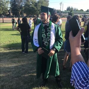 Meet your Posher, Derek