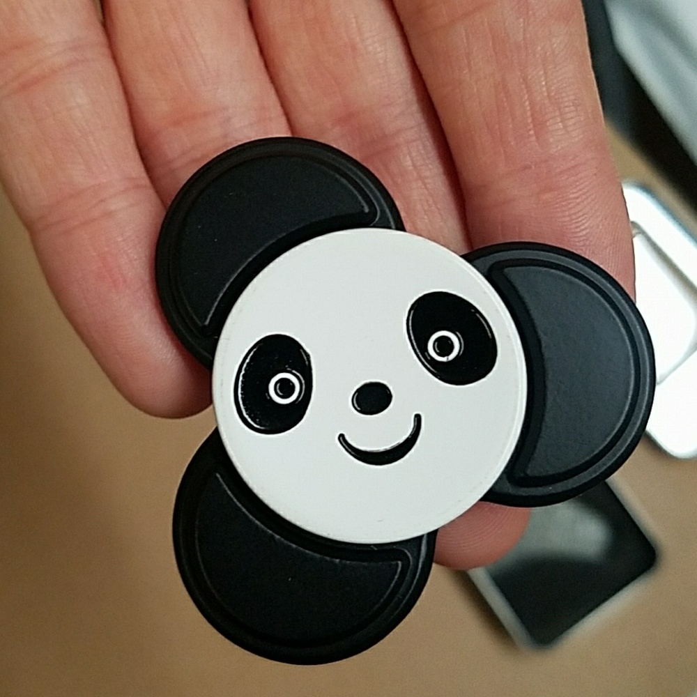 Fidget spinner - Picture 3 of 3
