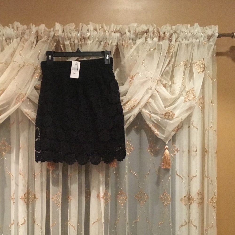 Ladies new skirt new for $10