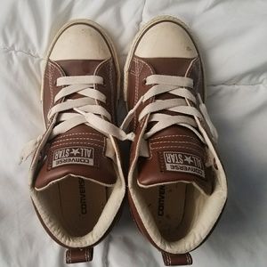 Youth boys size 3 converse chucks