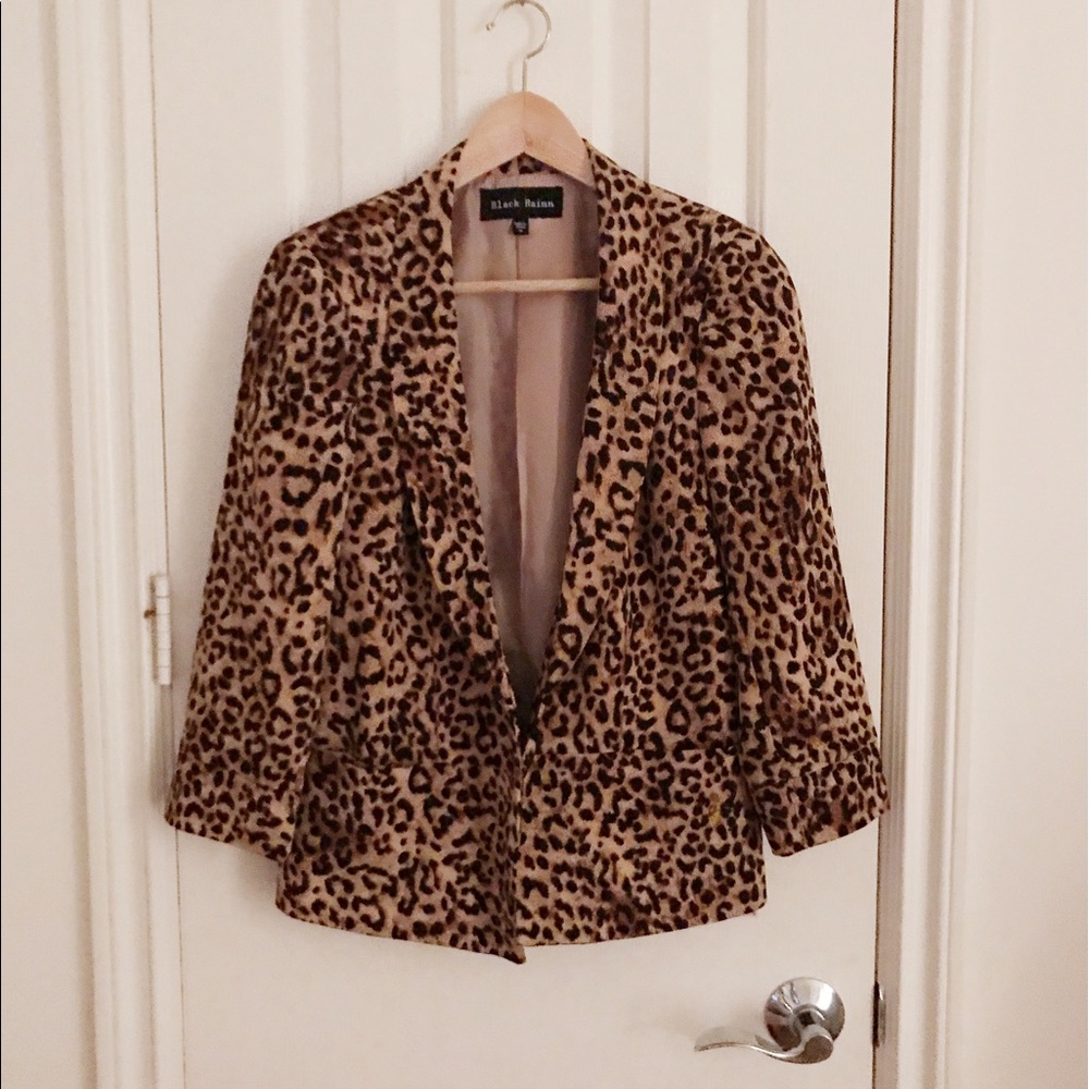 Leopard Blazer