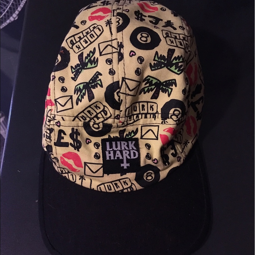 Lurk Hard 5 Panel