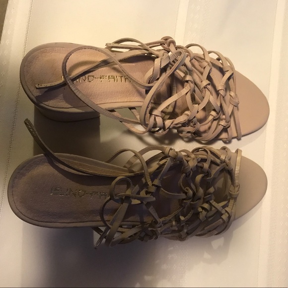 Blind Faith women's sandals NEW - Picture 3 of 4