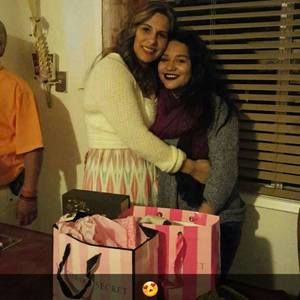 Meet your Posher, Jenny