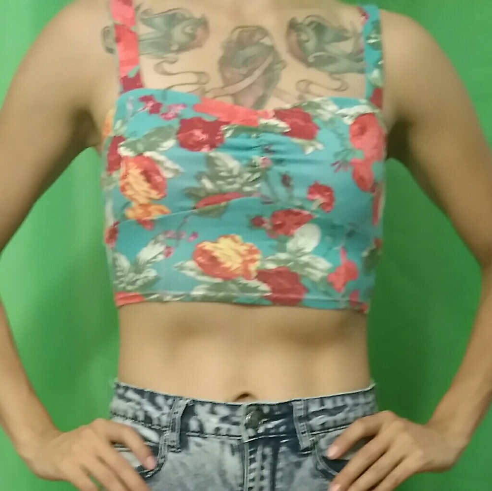 Flowery Crop Top