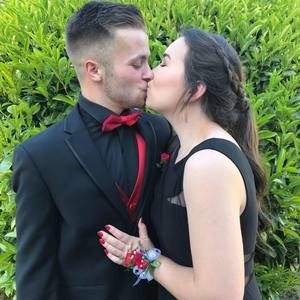 Meet your Posher, Tyler