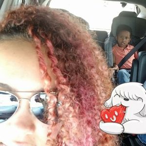 Meet your Posher, Ivette