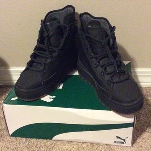 Black puma "The Ren Boot"