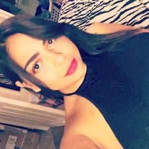 Meet your Posher, Alexandra