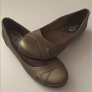 Ladies Shoes Dr Scholl's Size 9, Pewter