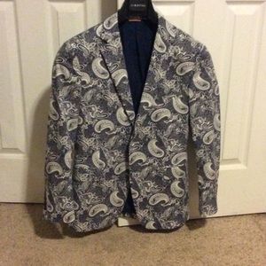 Blue paisley crown & ivory blazer