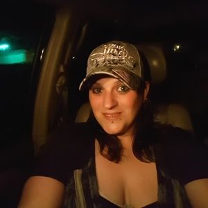 Meet your Posher, Marie