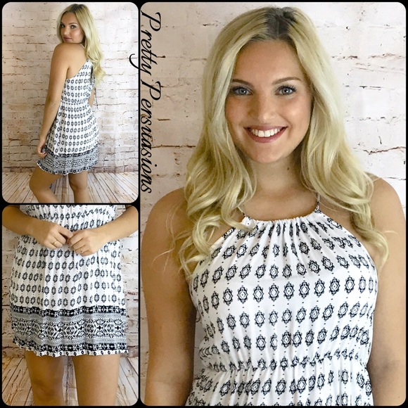 NWT Black & White Printed Dress - Picture 5 of 5