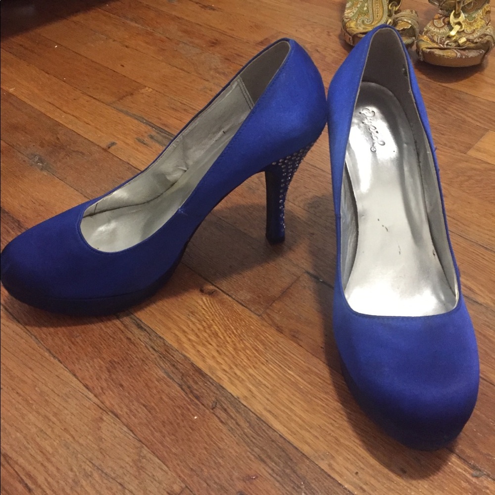 Royal blue high heel