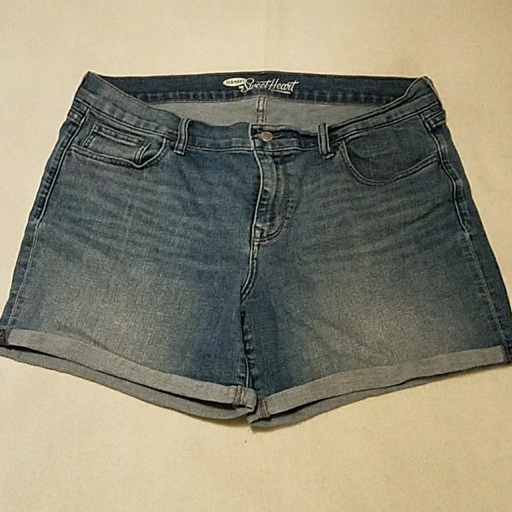 Old Navy Sweetheart Denim shorts
