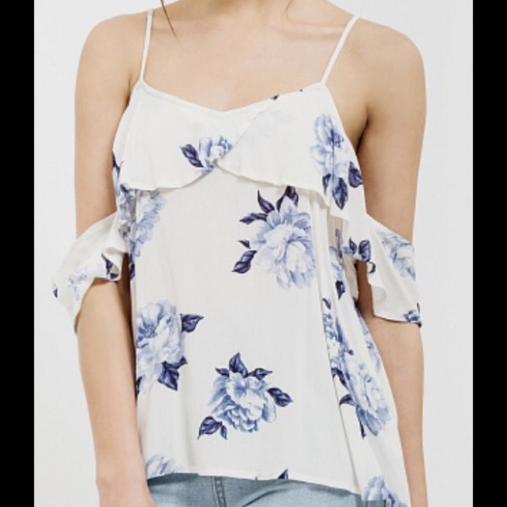 Cold shoulder shirt