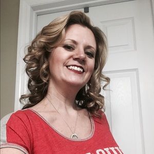 Meet your Posher, Wendy