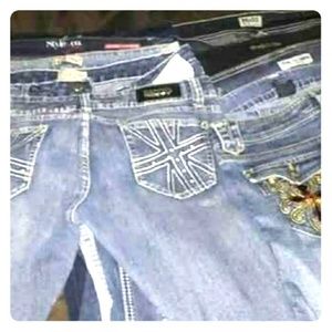 12 pairs of jeans