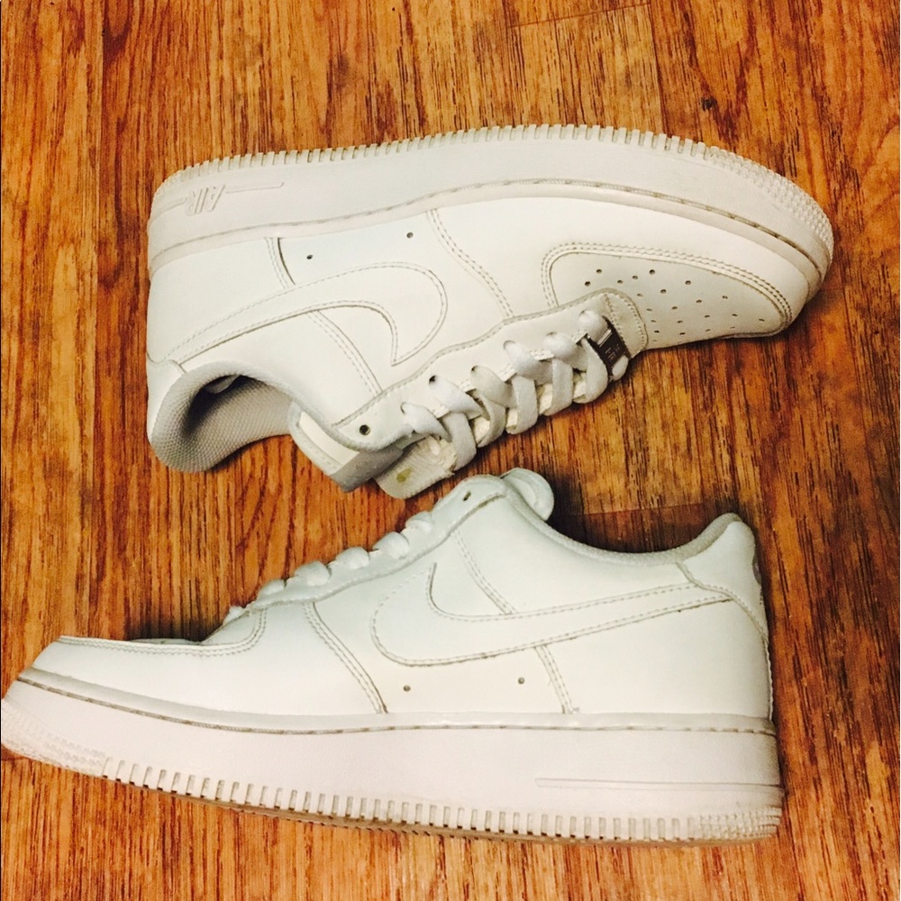 Nike Air Force 1 Low.!