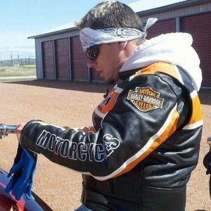 Meet your Posher, Jamie