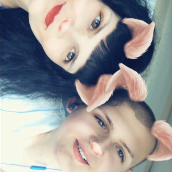 Meet your Posher, Tammy - Picture 2 of 6