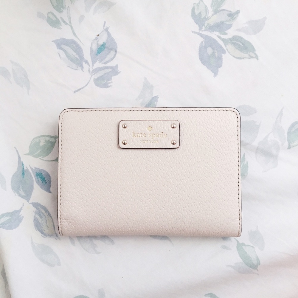 ❌SOLD TO KATELYNN❌ Kate spade tellie wallet