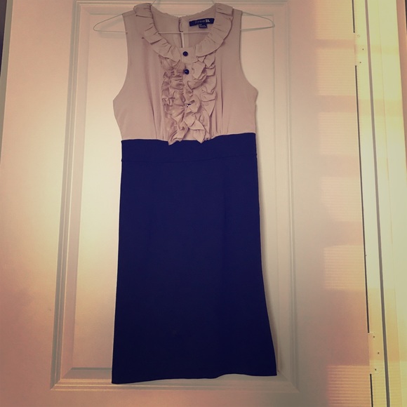 🌸FOREVER21 DRESS🌸 - Picture 1 of 4