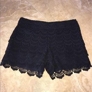 NWT Loft Riviera navy lace side zip shorts