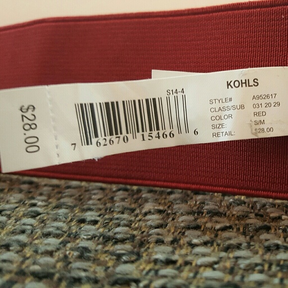 Sexy Red Belt - Picture 3 of 3